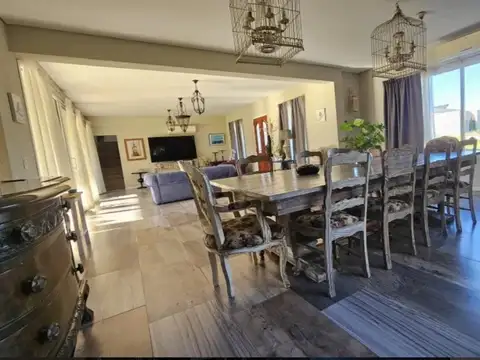 Casa en Venta en Haras Santa Maria, USD 325.000