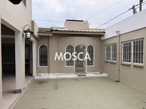 Casa en Alquiler de 2 dormitorios