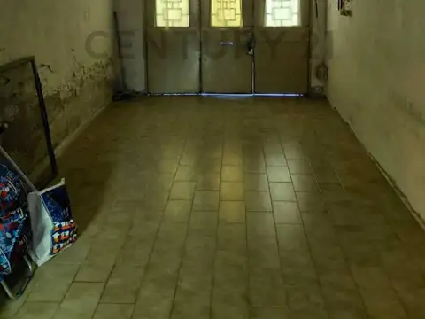 Montevideo 1500, Piso 0