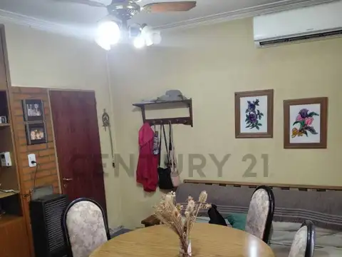Casa en Venta en Bahía Blanca, USD 85.000