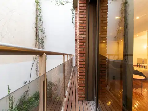Casa 6 ambientes con 4 baños