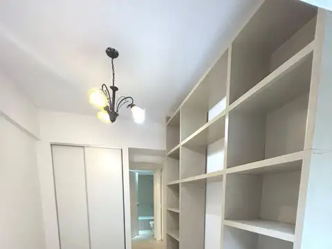 Av. Monroe 3300, Piso PB