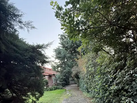 Casa en Venta en Manuel B Gonnet, USD 360.000