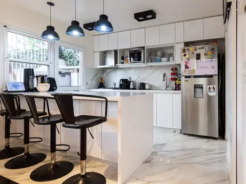Ph tipo casa en venta - olivos 3 dormitorios y escritorio