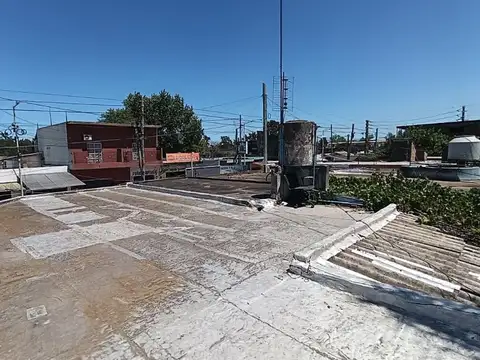 VENTA MULTIFAMILIAR A REFACCIONAR TRUJUI