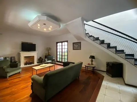 Casa en Venta en Parque Chacabuco, USD 249.000