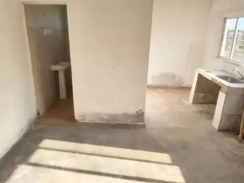 CASA EN VENTA -CLODOMIRA DEPARTAMENTO BANDA-