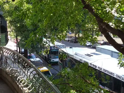 Depto Tipo Casa en Venta en Caballito, USD 198.000