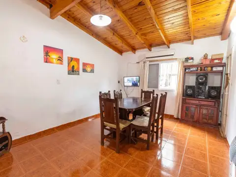 General J. J. del Valle 800