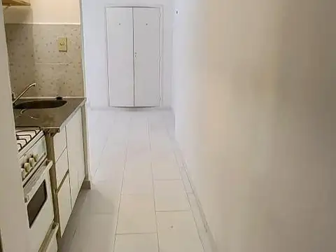 Monoambiente a 1 cuadra de Santa Fe y S.Ortiz