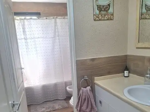 Kkg venta linda y práctica casa en Santa isabel1
