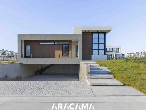 Casa en Venta en Canning Chico - Canning