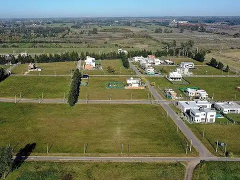 Lotes Altos de Don Carlos II - 15x30 - 12x40 - 15x50 - CONSULTE 138 y 501 - J. Hernández La Plata