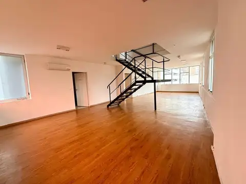 Oficina en Alquiler en La Lucila, USD 2.590