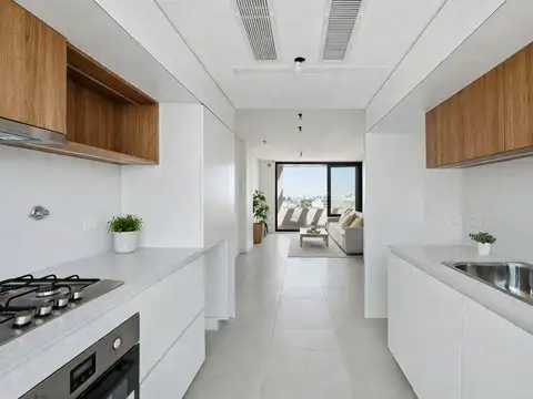 Venta Departamento 3 ambientes con balcon aterrazado, parrilla y cochera