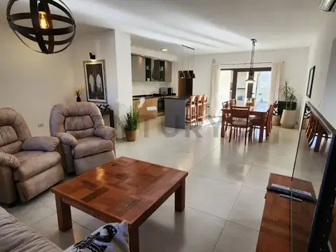 Casa en Venta 1 año