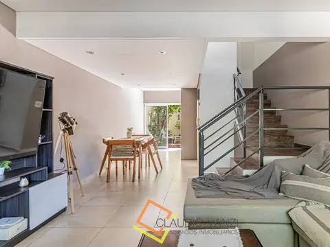 Depto Tipo Casa 3 ambientes con 1 baño