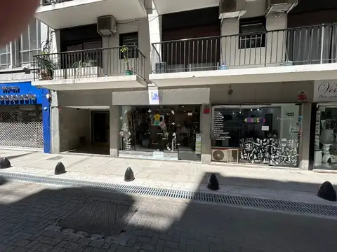 Local en Venta en Retiro, USD 119.000