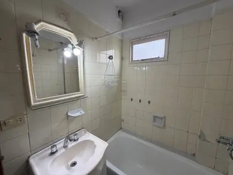 Departamento en Alquiler en Ramos Mejia Norte, $ 400.000