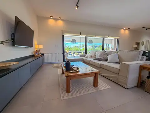 Casa en Venta en Vida, USD 530.000