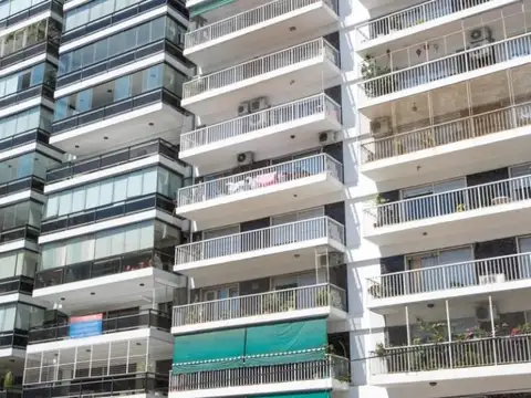 Avenida Cabildo 172 e/ Santos Dumont y Concepción Arenal