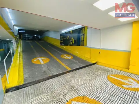 Blanco Encalada 1600