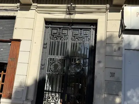 VENTA OFICINA 1 AMBIENTE TRIBUNALES BAJAS EXPENSAS