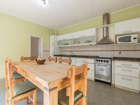Depto Tipo Casa en Venta de 4 ambientes