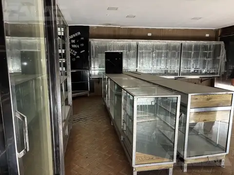 PANADERÍA | 280M2 | ESQUINA | EQUIPADA | PRODUCCIÓN | ZONA COMERCIAL