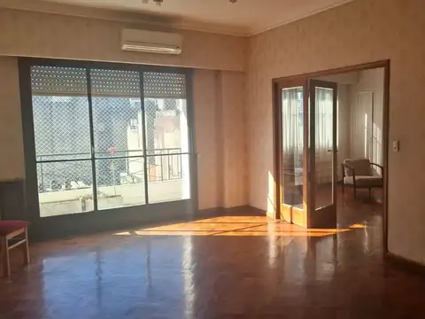 Avenida Corrientes 2400