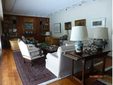 Casa en Venta en Martinez, USD 1.600.000