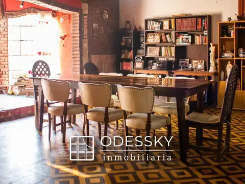 Antigua casona en Venta - José Hernández y Juncal - Cañuelas