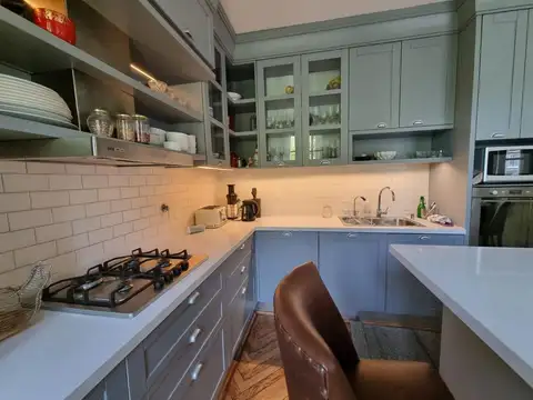 Departamento 4 ambientes con 2 baños