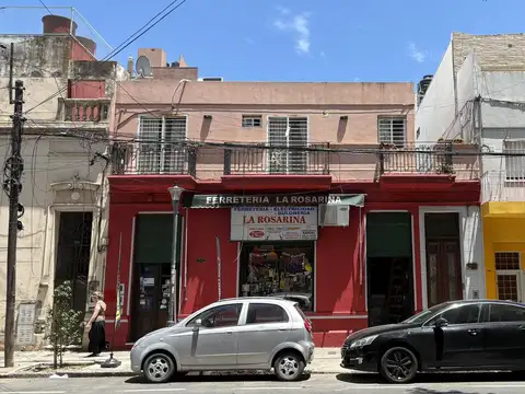 Venta Casa Un Dormitorio Y Local Comercial. Echesortu