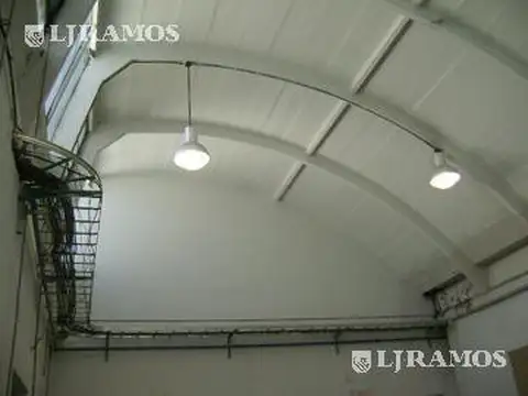 Galpon en Alquiler 40 años