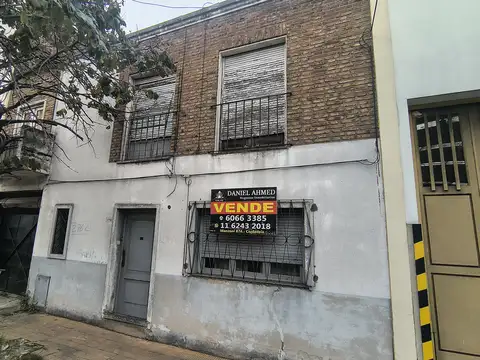 Casa en Venta con 5 cocheras