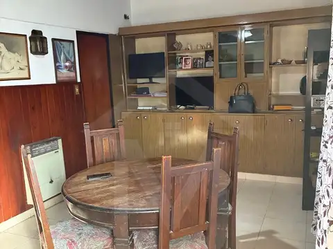 Local en Venta en San Andres de Giles, USD 89.000