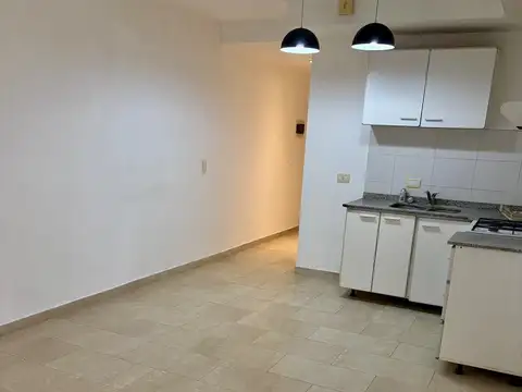 Departamento 3 ambientes con 1 baño