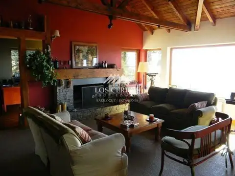 Casa 4 ambientes con 3 baños