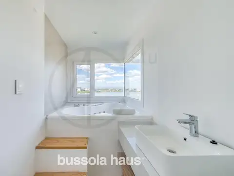 Casa en Venta al Oeste