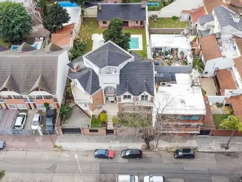 Casa en Venta en Haedo, USD 828.000