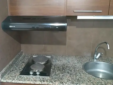 MONOAMBIENTE APTO VIVIENDA O USO PROFESIONAL