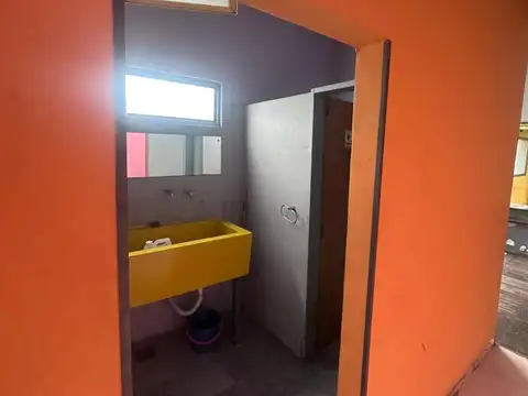 Oficina en Alquiler en Moron Sur, $ 1.500.000