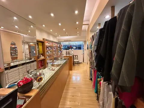 Local en Venta en Libertad y Arenales, Recoleta