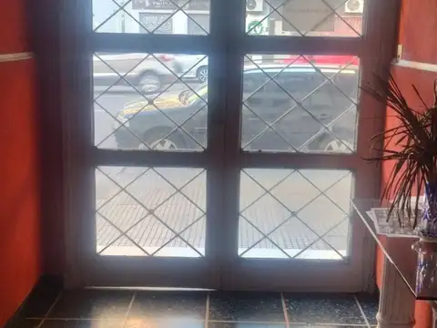 DEPARTAMENTO EN ALQUILER 2 AMBIENTES EN FLORES AL FRENTE