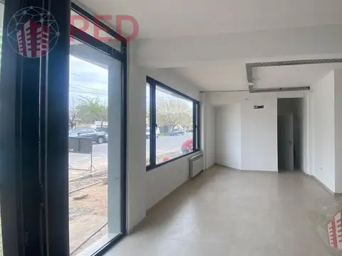 Local en Alquiler en Neuquén, $ 7.500.000