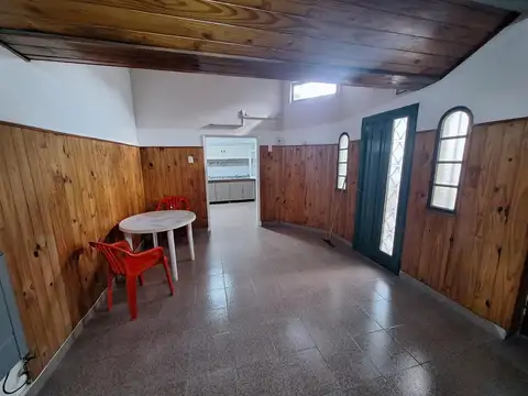 Depto Tipo Casa en Alquiler en Villa Maipu, $ 1.000.000
