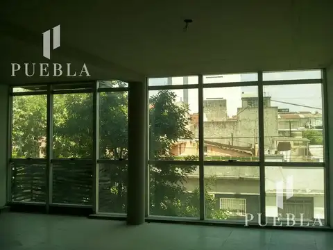 Oficina en Alquiler en Parque Patricios, $ 970.000