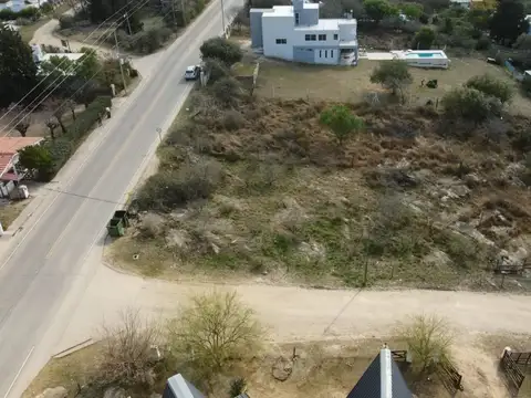 Avenida Bailon Bustos