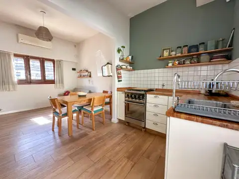 Venta Casa Lote propio 3 ambientes con terraza Olivos
